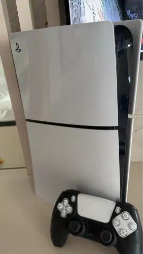 PS5 para vender, sem marcas de uso.