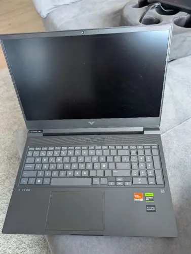 Notebook gamer HP Victus 16 Ryzen 7 + RTX 4060 | 16GB RAM | 1TB SSD | Perfeito estado