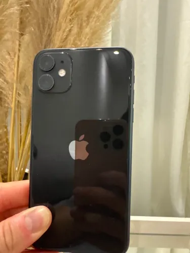 iPhone 11 - excelente estado - bateria 100%