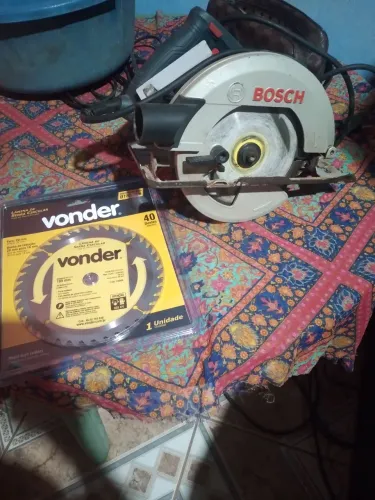 Serra circular Bosch +disco de Vídea vonder