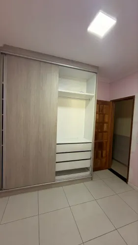 Guarda roupas projetado