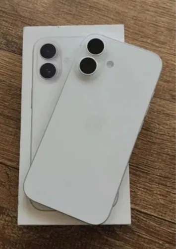iPhone 16