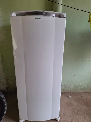 FREZEE VERTICAL NOVO NUNCA FOI USADO 