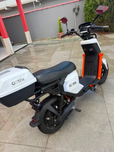 Vendo/ troco bike elétrica gotrix