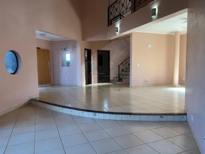 Casa sobrado de 451m² com 03 suítes para locação em condomínio - Royal Park