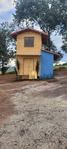 CHALÉ A VENDA EM SERRA AZUL MATEUS LEME/MG