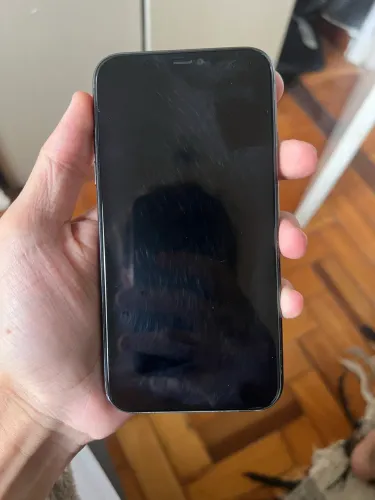 Iphone 11 256gb R$1200