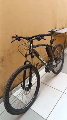 Bike Aro 29 com Kit Shimano Acera