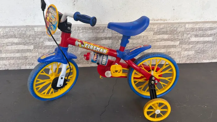 Bicicleta Infantil Nathor Fireman Aro 12