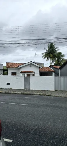 Alugo casa para comércio na Torre