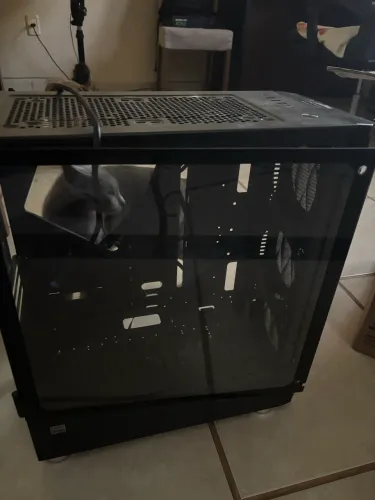 Gabinete Asrock