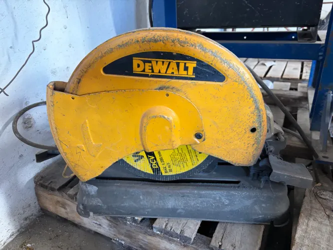 Policorte Serra Rapida 14 (355mm) 2300w D28730 Dewalt 220v
