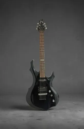 Guitarra LTD F10