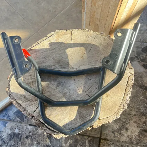 Suporte para baú givi de lander 