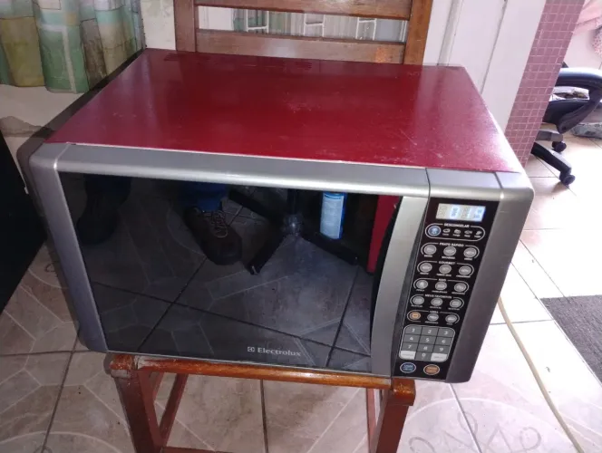 Microondas Eletrolux Espelhado 31 Litros 110V