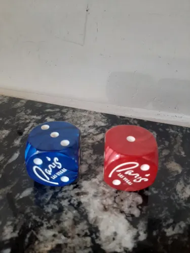 Dados gigantes de las vega 