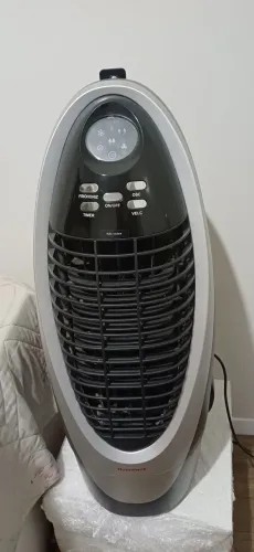 Climatizador de ar / Umidificador Honeywell - usado
