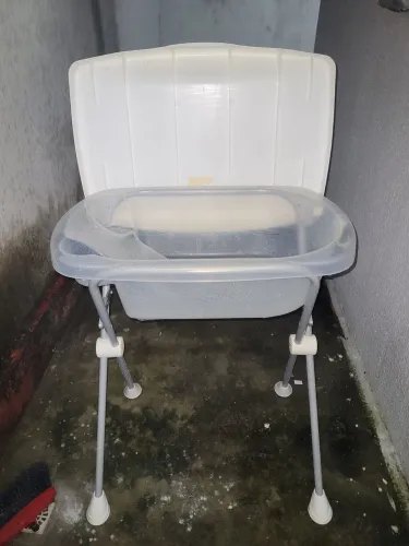 Banheira com trocador