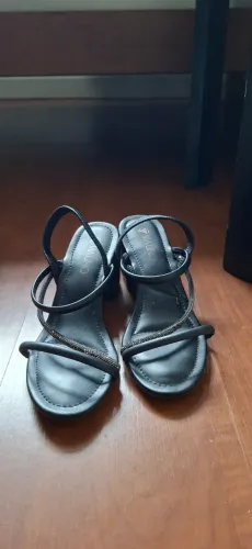 Sapato feminino via uno