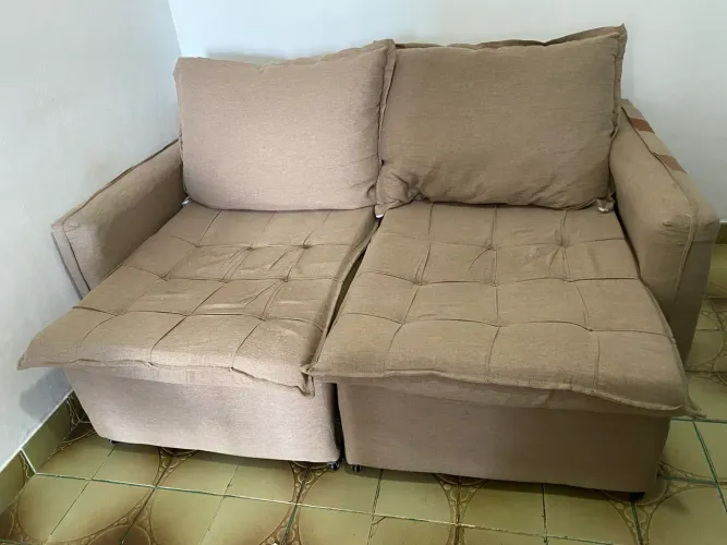 Sofá retrátil
