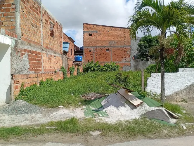 Venda de LOTES em VILA DE ABRANTES CAMAÇARI BAHIA