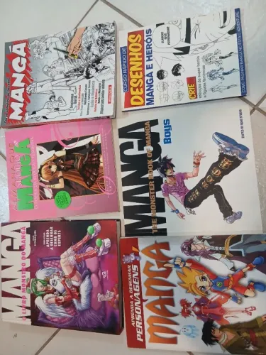 Mangá- livro, almanaque e revistas em excelente estado de conservação Todos por 60 reais