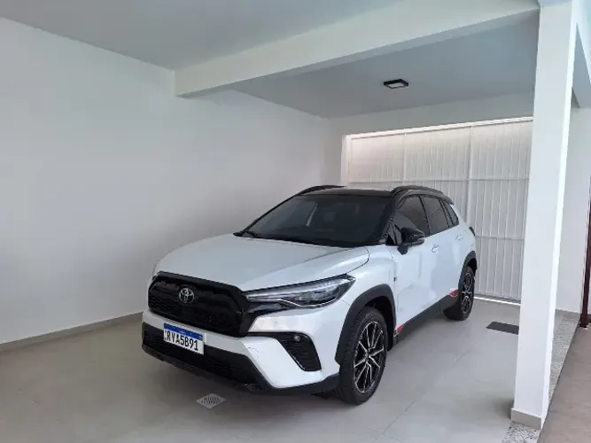 Toyota Corolla Cross Gr-s 2.0 16V Flex Aut. 2024