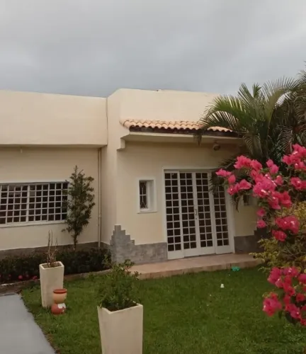 Casa no Condomínio Barão de Monte Belo - Lagoinha, Araruama - RJ
