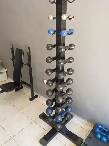 Torre de halteres emborrachados( entrego) 1500$