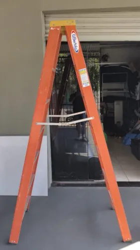 Escada de fibra WBertolo