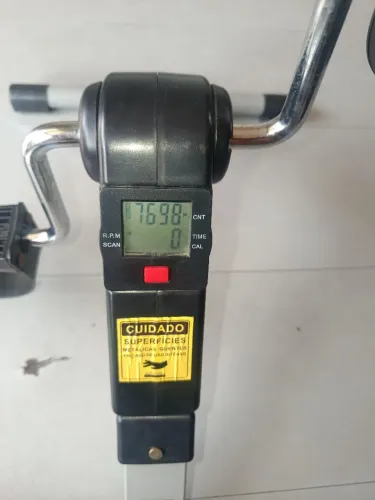 Bicicleta ergométrica pequena somente pedais. Ideal apartamento 