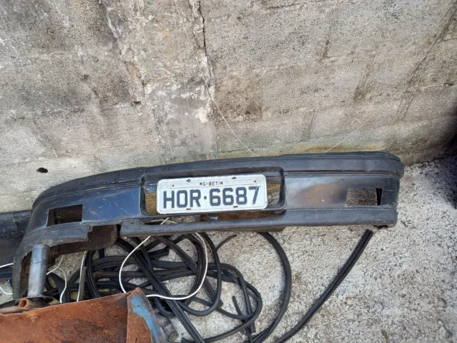 Vendo para-choque Monza tubarão