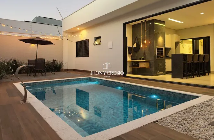 Casa Térrea, mobiliada, com Piscina
