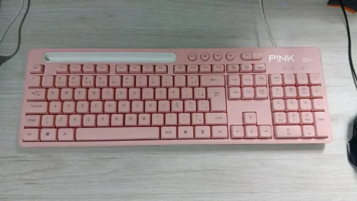 teclaro pink MB TECH