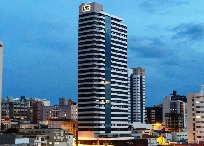Apartamento Para Locação, 3 Suítes, Centro, Ponta Grossa