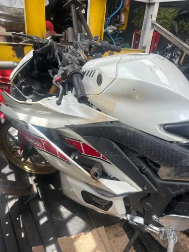 Yamaha YZF R-3 World GP 60th Aniniversary ED. 2023