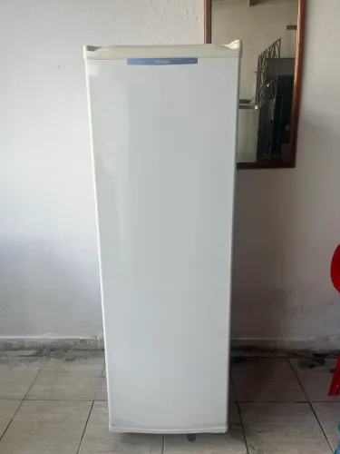 Geladeira Consul 240L