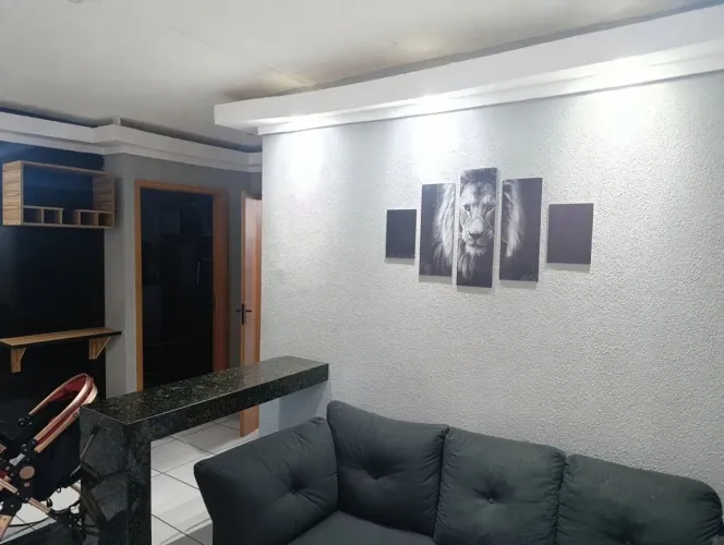 VENDO OU TROCO POR CASA COM QUINTAL