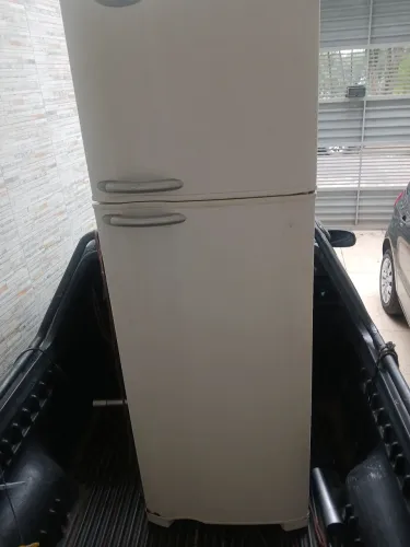 Geladeira electrolux
