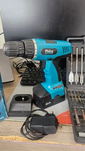 Parafusadeira e Furadeira Philco