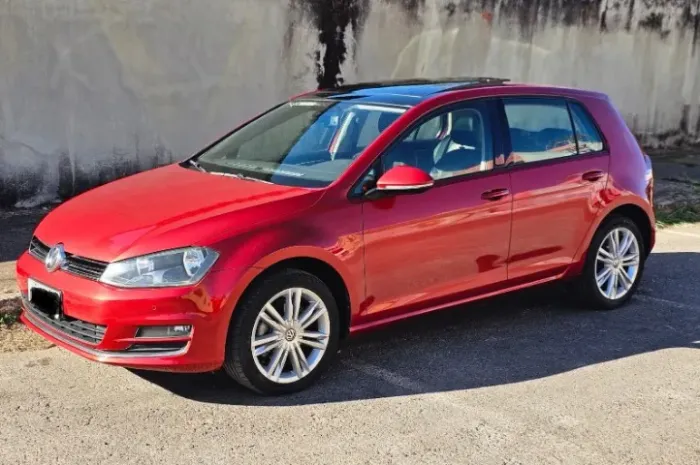 Volkswagen Golf Highline 1.4 TSI 140cv Aut. 2014