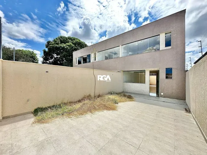 Casa com 3 Quartos à Venda, 120m², Santa Branca