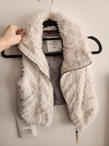 Colete peludo H&M infantil feminino