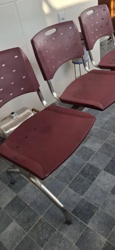 Longarinas três lugares plásticas