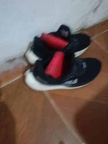 fila racer tamanho 44