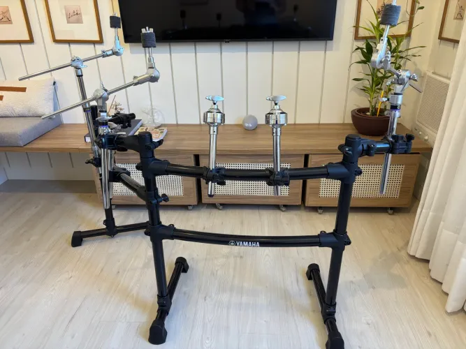 Rack Rs8 Para Bateria Eletrônica Dtx8 Yamaha (completo)