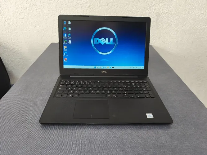 Notebook Dell Inspiron i3 8 GB. SSD 256 GB