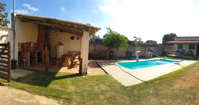 Sitio com piscina - Angueretá
