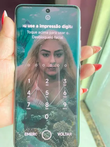 Vendo xiaomi redmi 15 leia o anúncio