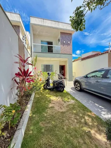Casa com 3 dormitórios à venda, 133 m² por R$ 850.000,00 - Jacaraípe - Serra/ES